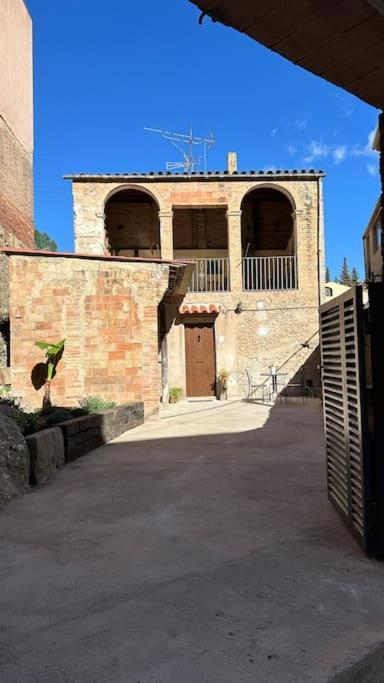 Habitacion Roca Foradada En Casa Cami De Les Aiguees Monistrol De Montserrat Buitenkant foto